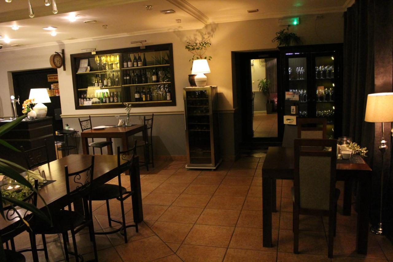 Piano Cafe B&B Mielec Exterior photo